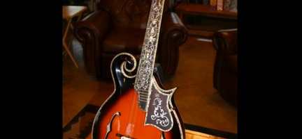 srs.studio.equipment.Mandola